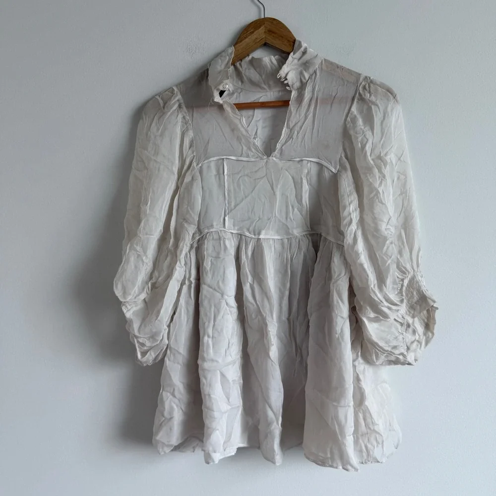 Women's‎ Zara Silk Cream Flowy Fit High Neck Top